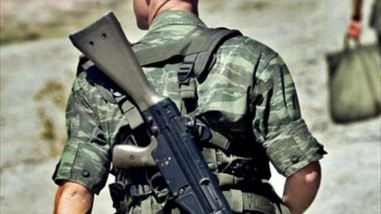 Σύμη: Η πτώση από την κουκέτα στο στρατόπεδο ήταν η αρχή του τέλους του – Έτσι πέθανε ο 21χρονος στρατιώτης
